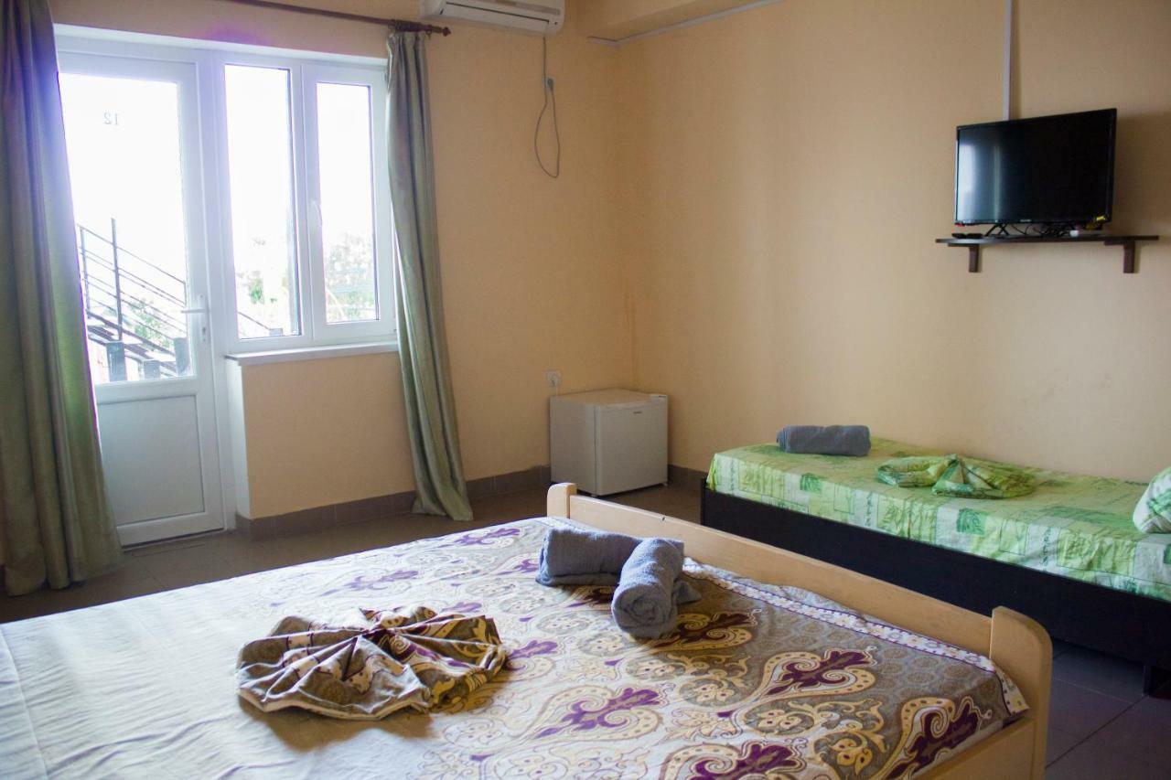 Sun Joy Hotel Sanzjijka Eksteriør bilde